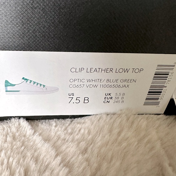 Coach Women’s Clip Leather Low Top Tennis Shoes Size 7.5 B - Picture 10 of 11